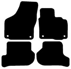 Vw Golf Mk5  R32 Fits Years 2004 To 2007 This Is A Four Piece Set With Oval Floor Fixing Clips In The Driver & Passenger Mats